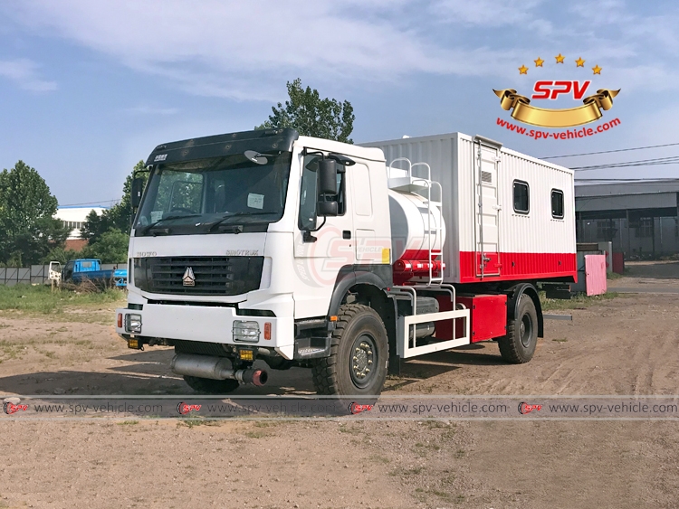 Lubrication Service Truck Sinotruk - LF